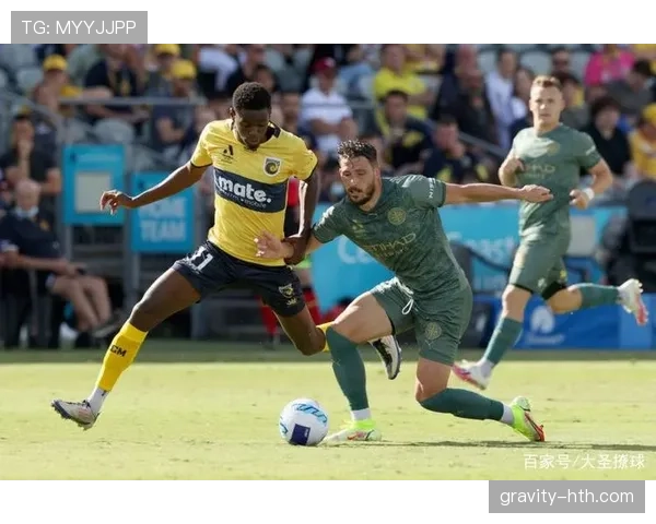 伊萨克进攻体系适配情况分析:现代足球战术的创新表现值得关注 伊萨克进攻体系适配情况分析:现代足球战术的创新表现值得关注